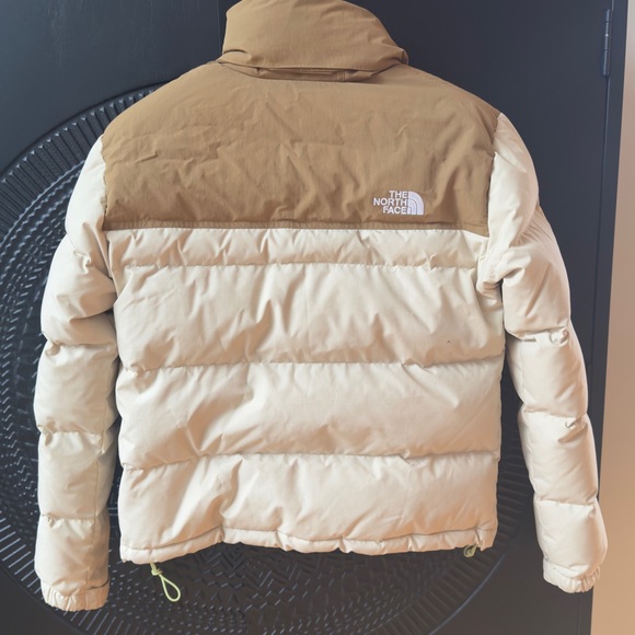 The North Face Beige Puffer Jacket - Picture 2 of 2